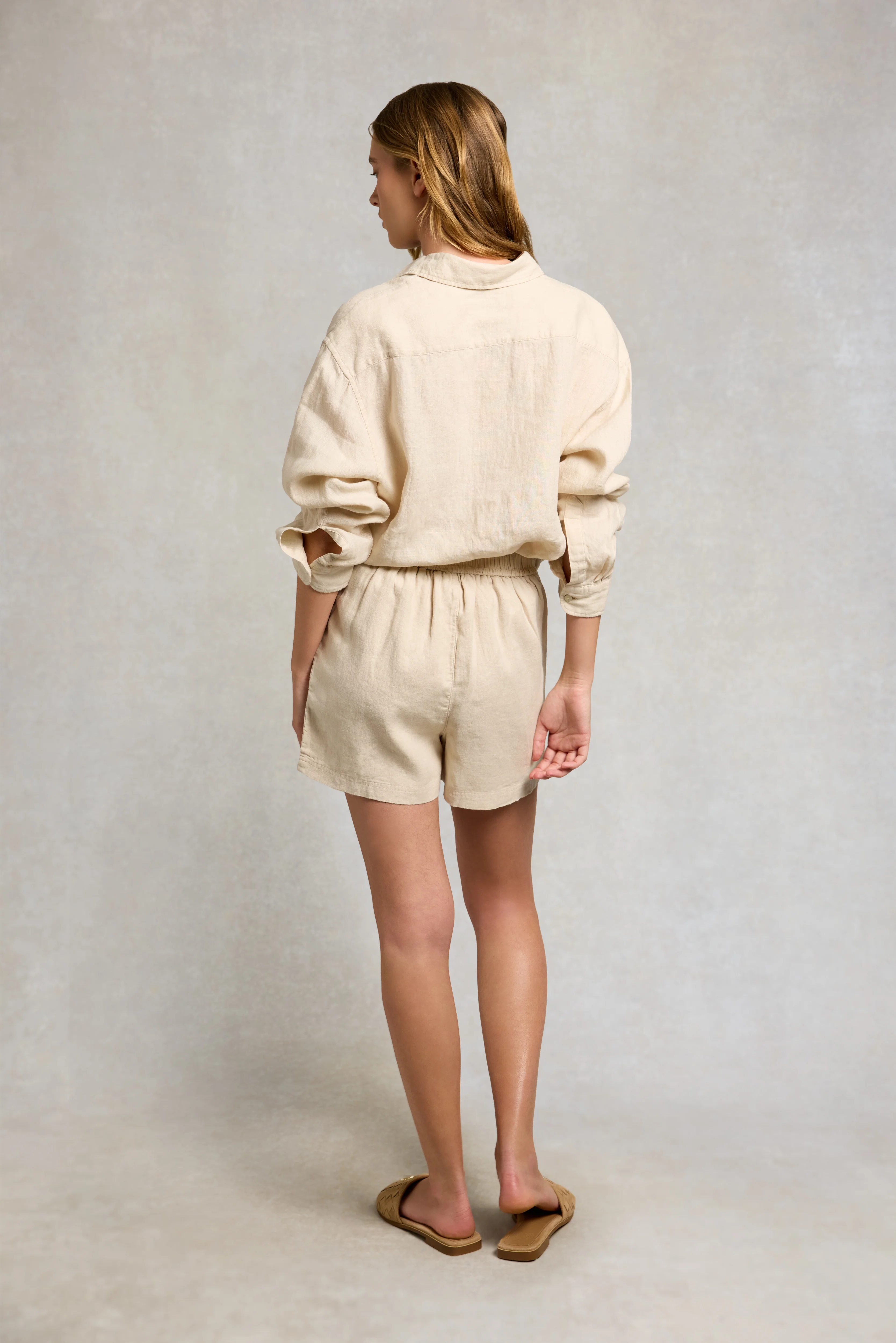 Amalfi Linen Short (Oatmeal) - Image 5