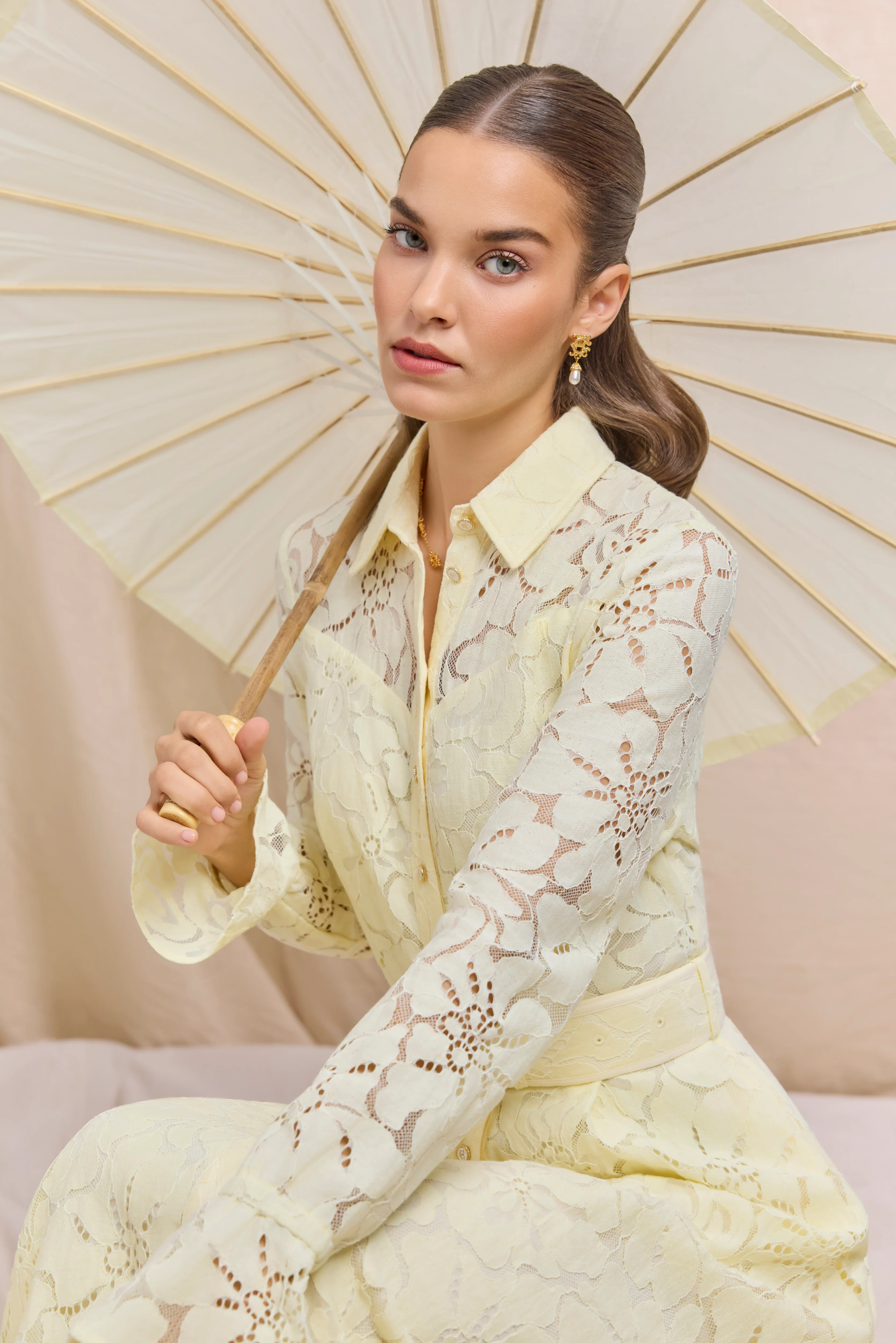 Annabel Lace Dress (Lemon) - Image 4