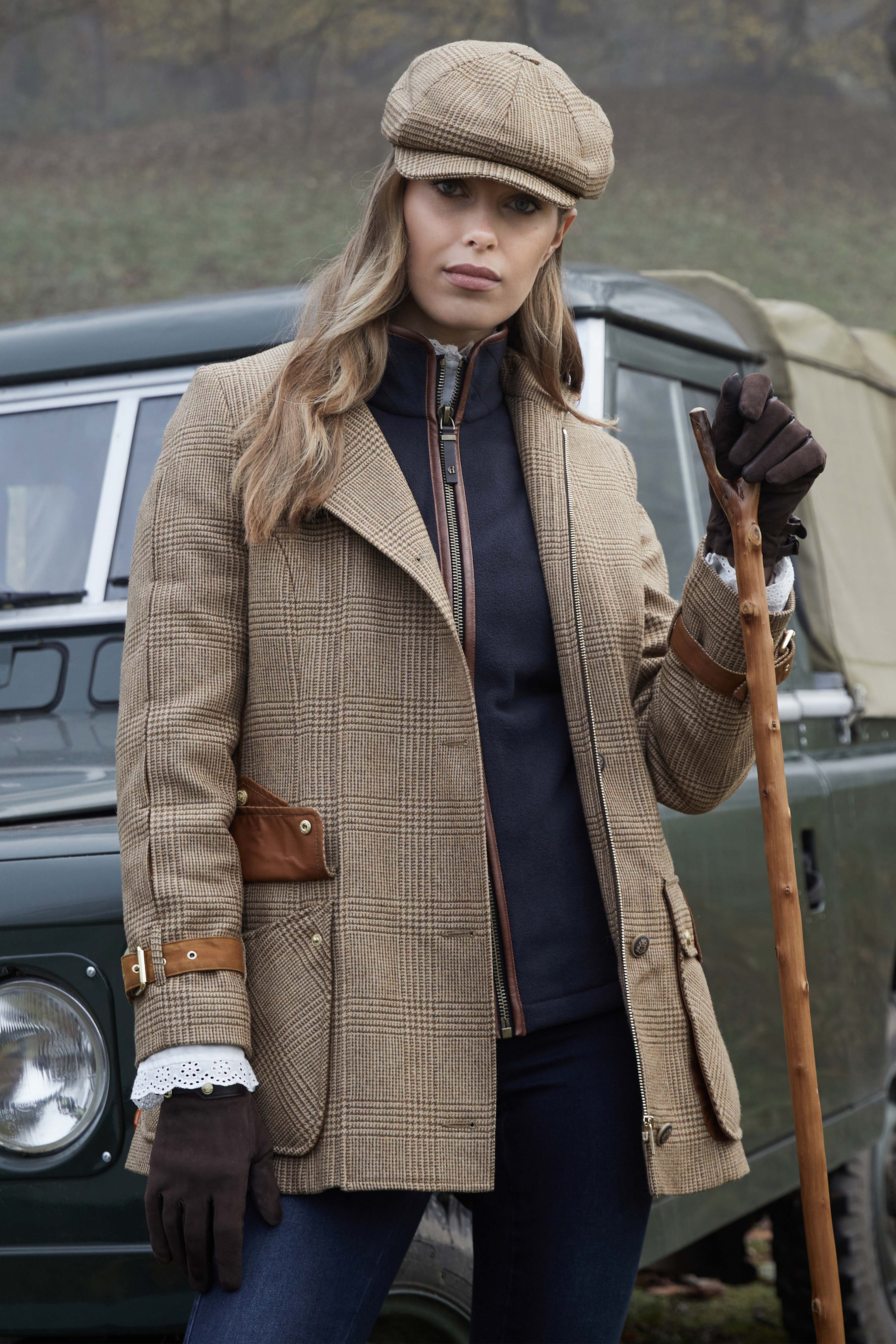 Balmoral Field Coat (Tawny) - Image 3