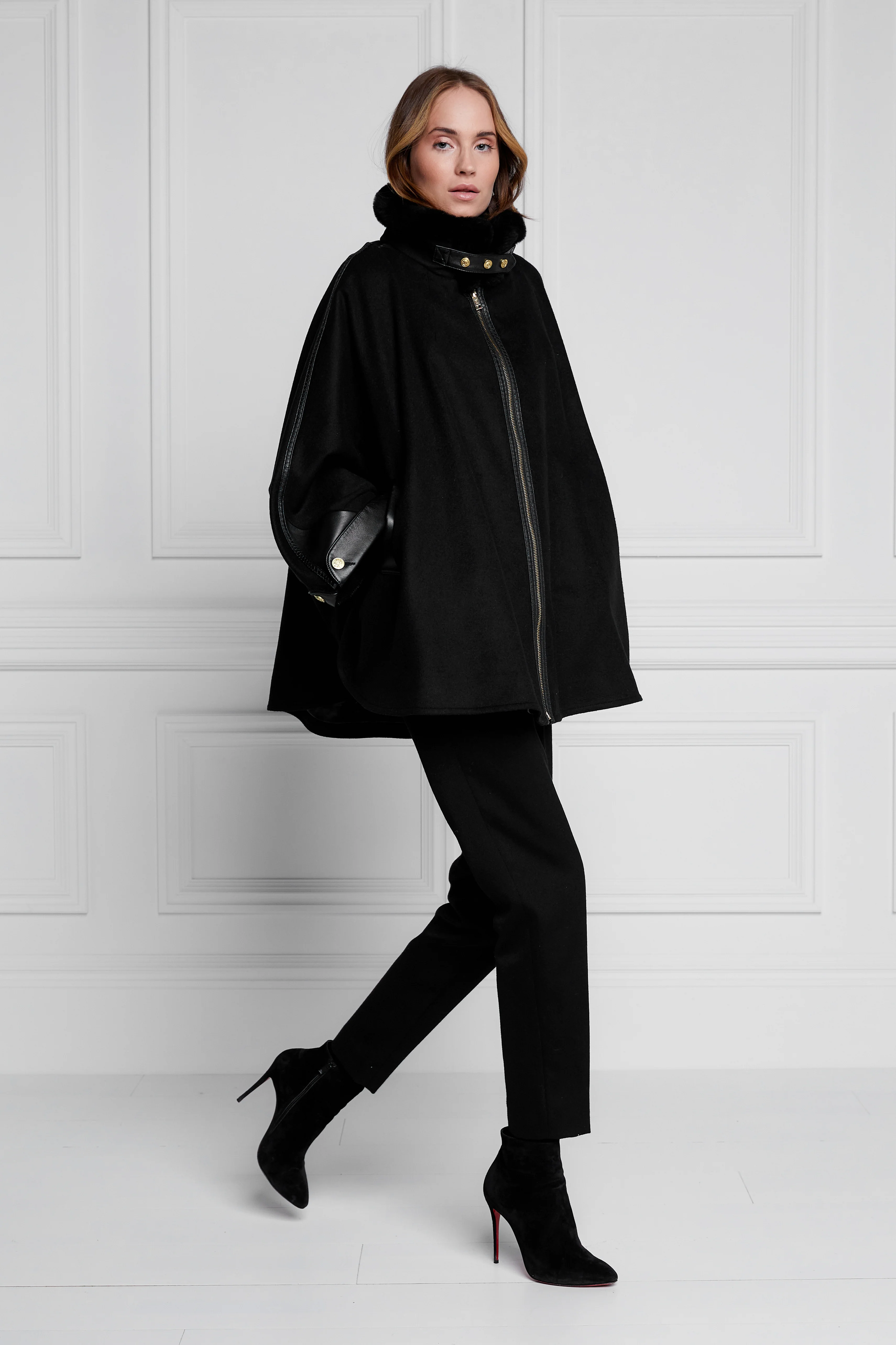 Chiltern Cape (Soft Black) - Image 4