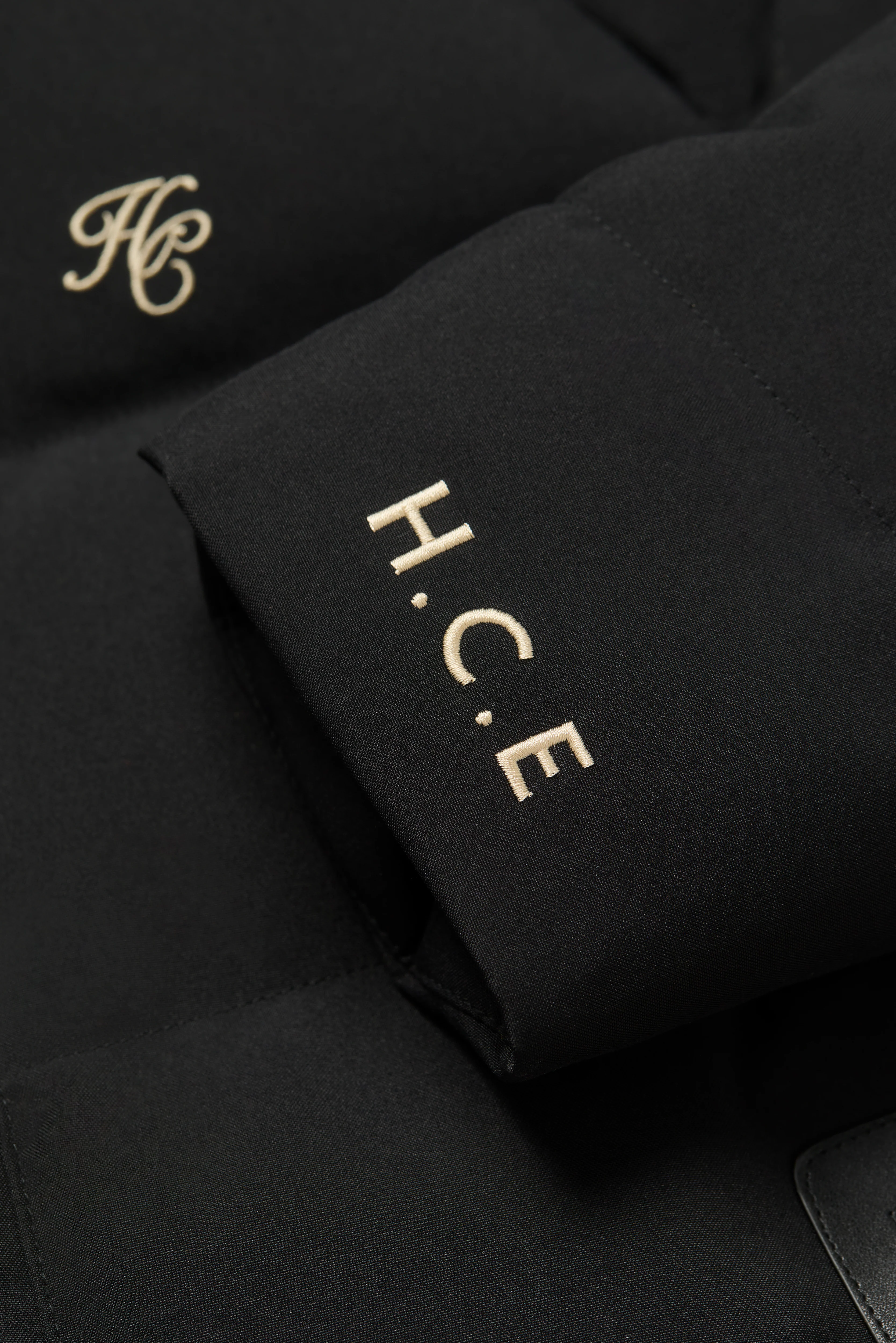Chiltern Yard Jacket (Black) - Image 8