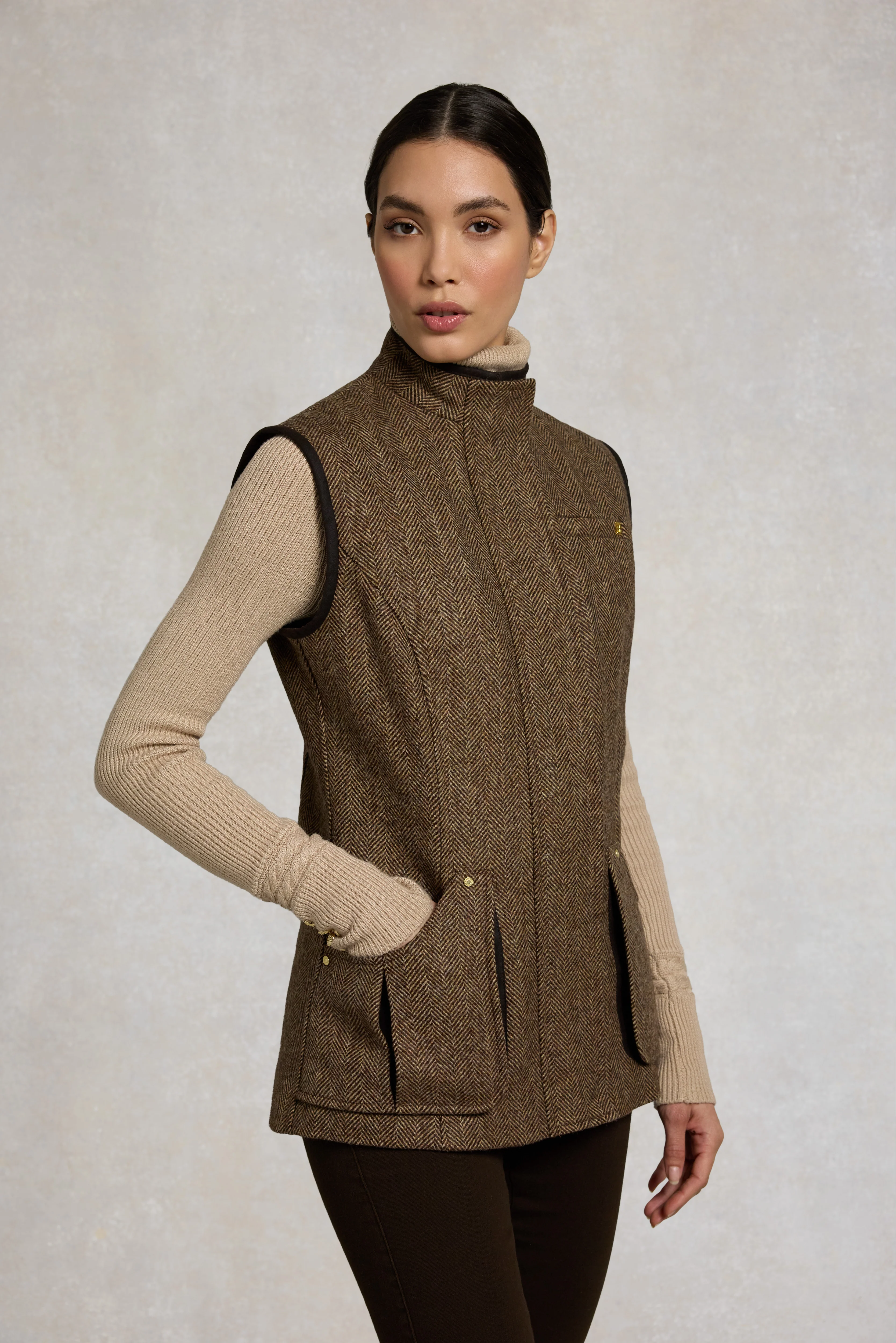 Country Classic Tweed Gilet (Large Scale Brown Herringbone) - Image 3