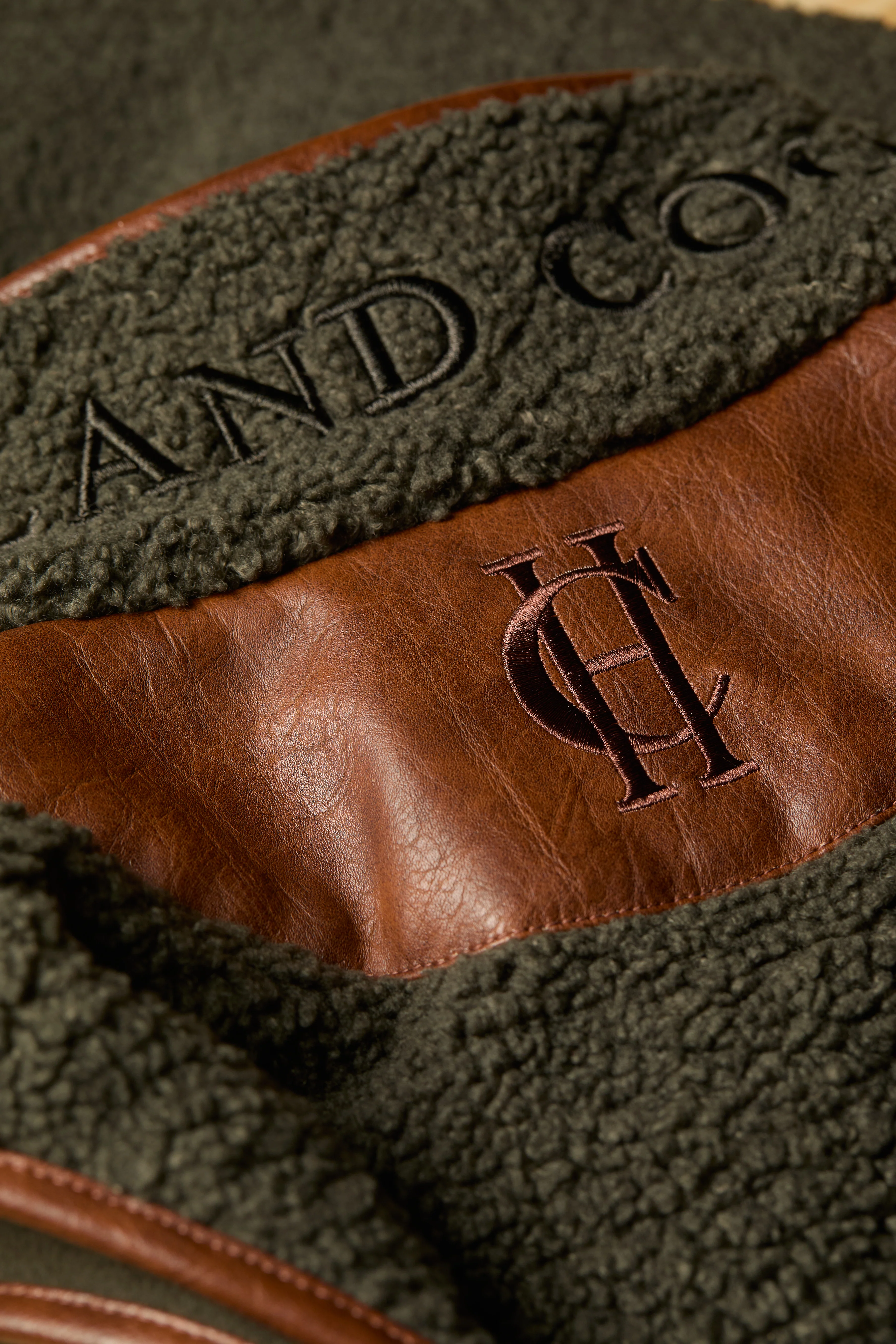 Country Fleece Jacket (Khaki Borg) - Image 8