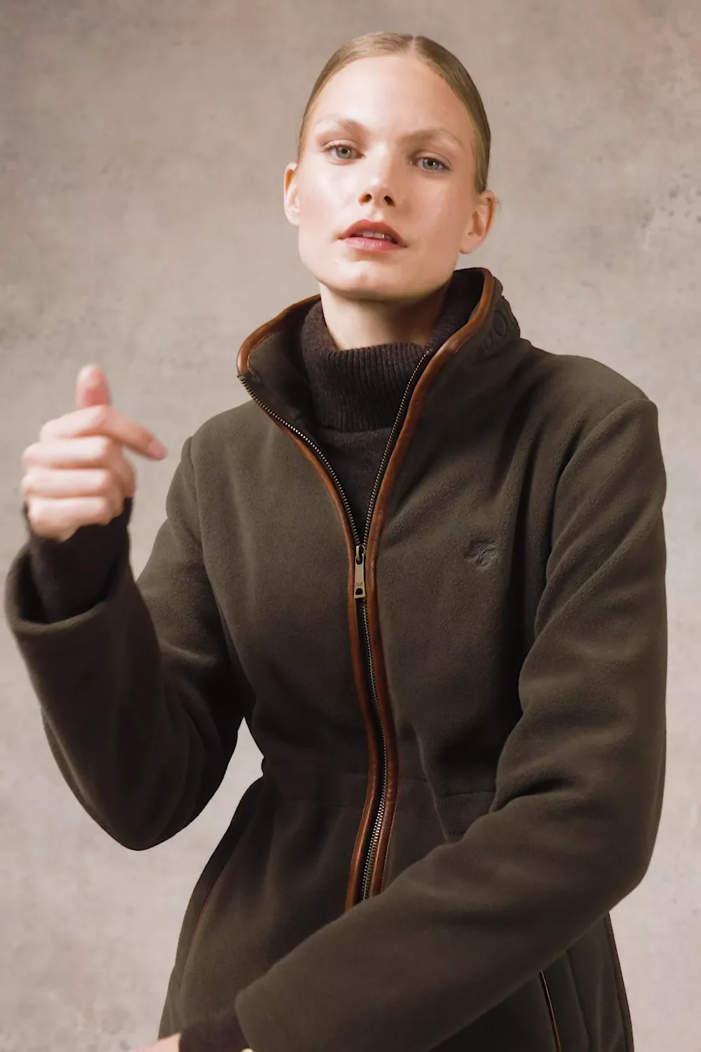 Country Longline Fleece (Khaki) - Image 5