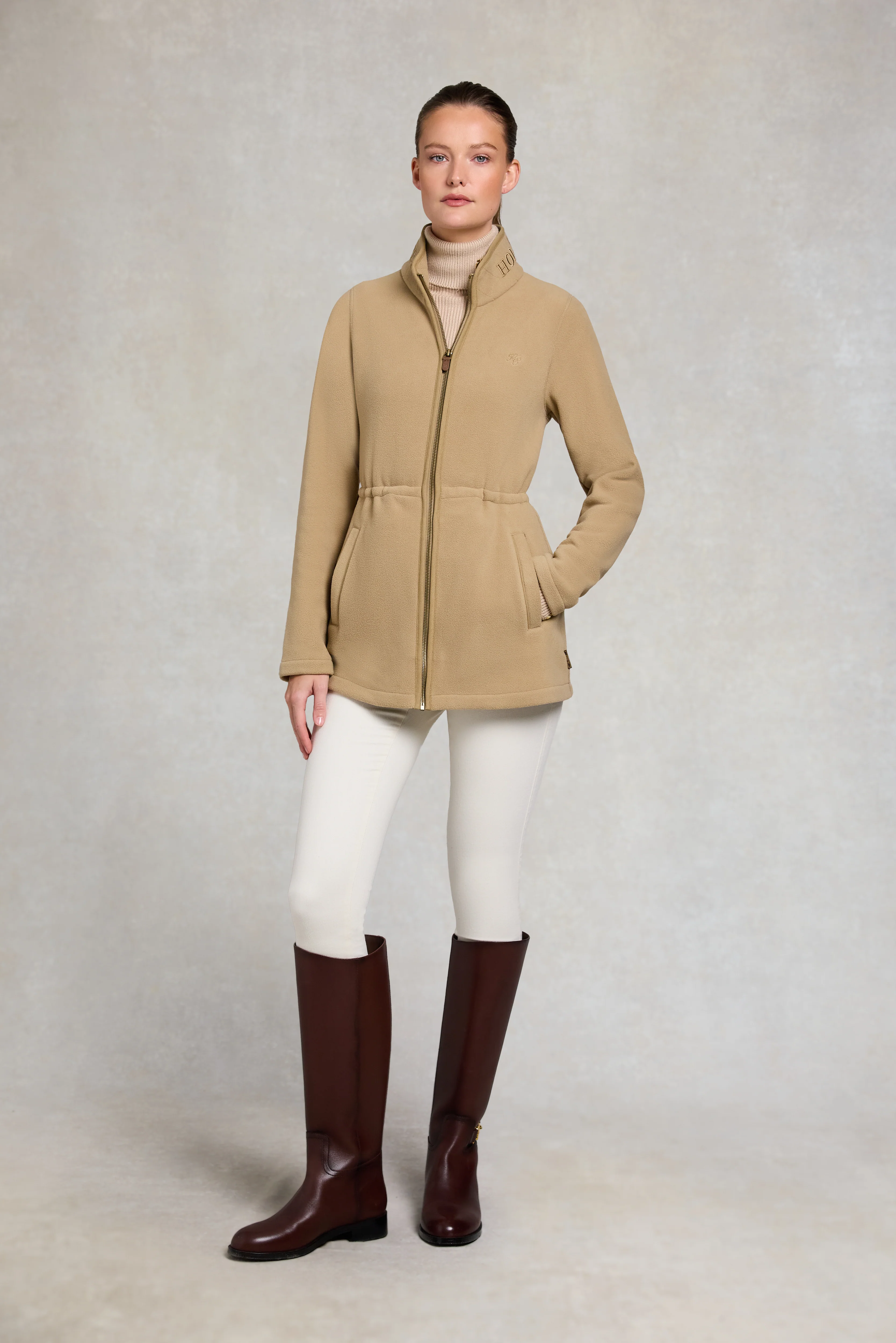 Country Longline Fleece (Sand) - Image 4
