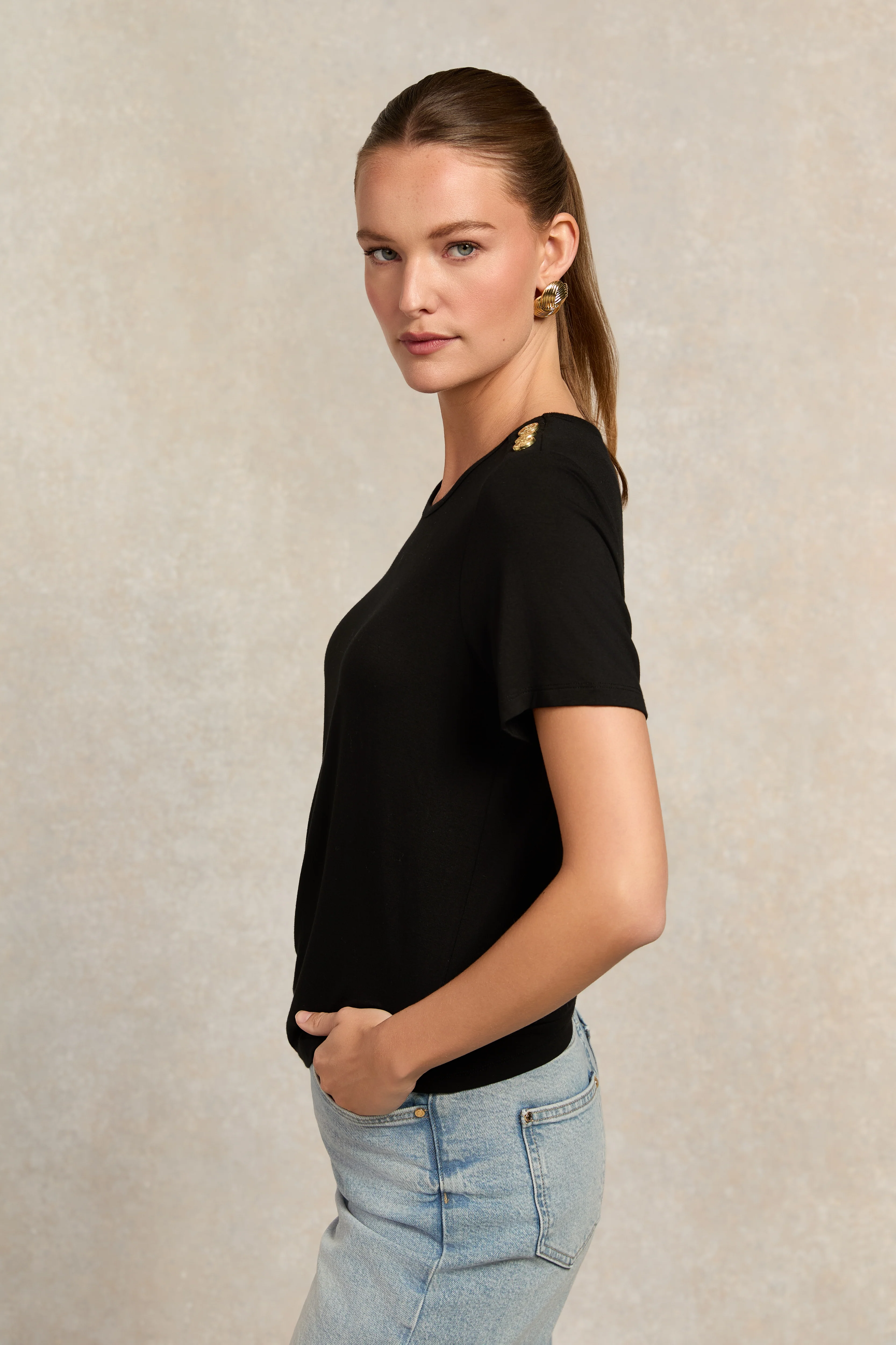 Relax Fit Crew Neck Tee (Black) - Image 7