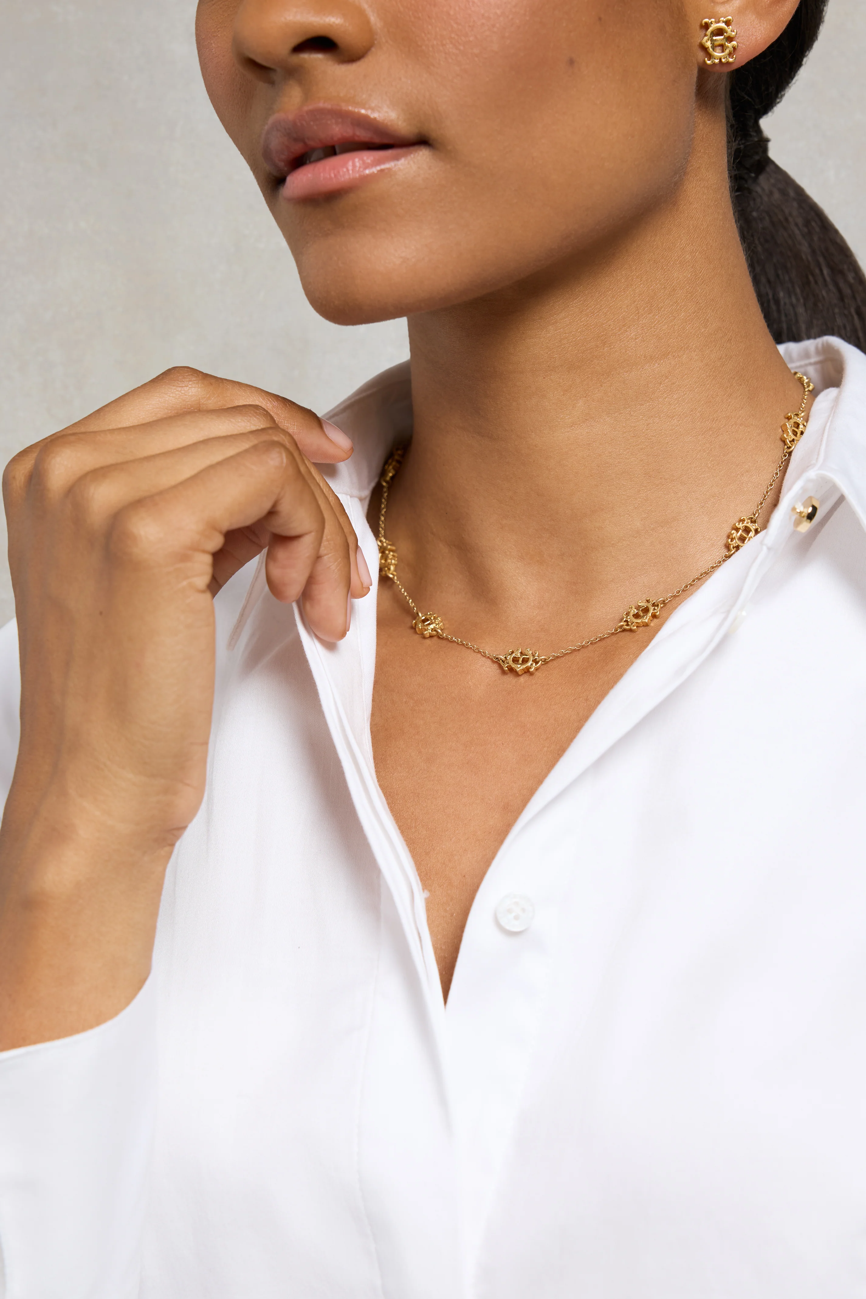 Fine Heraldic Necklace (Vintage Gold) - Image 3