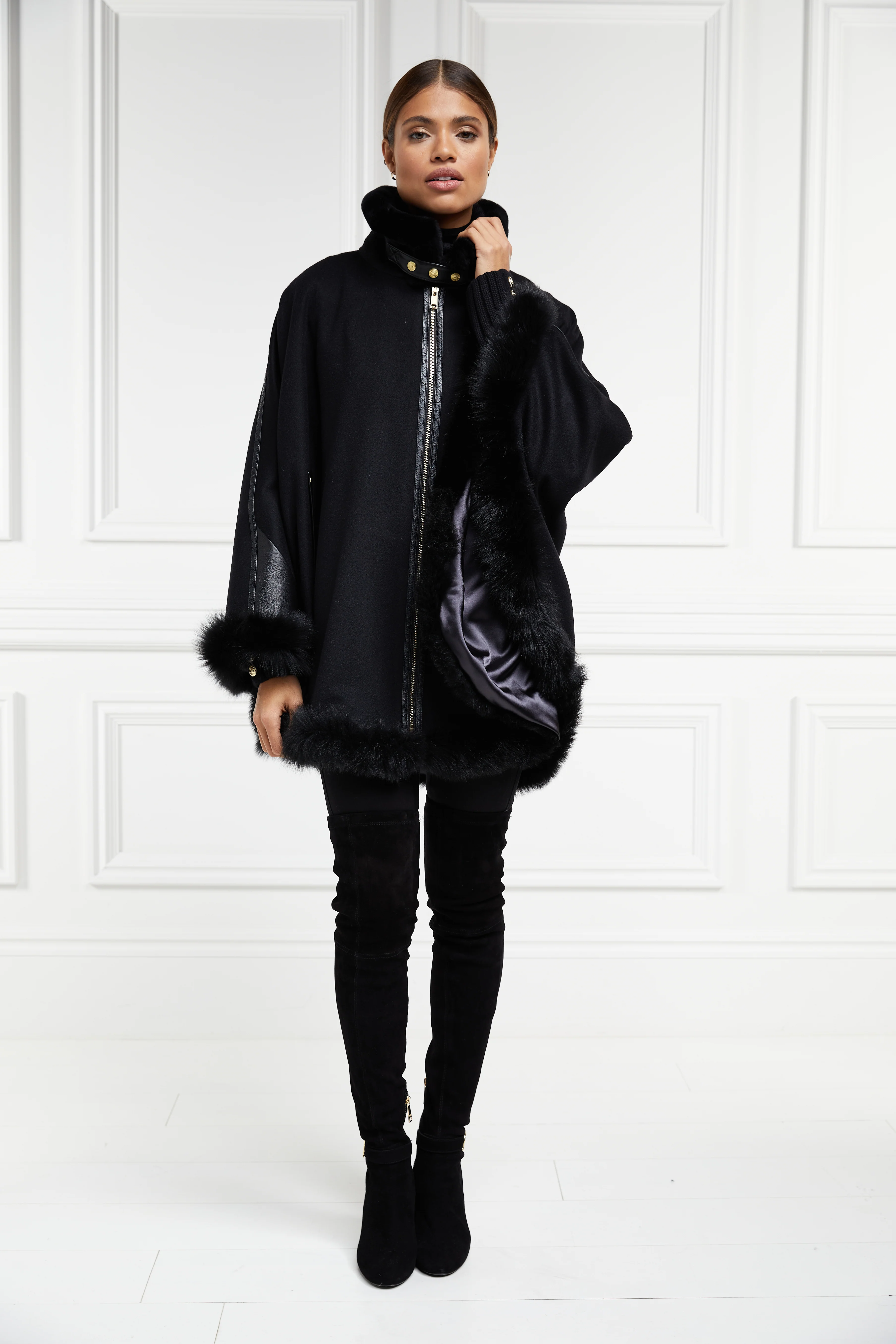 Gold Label Chiltern Cape (Soft Black) - Image 11