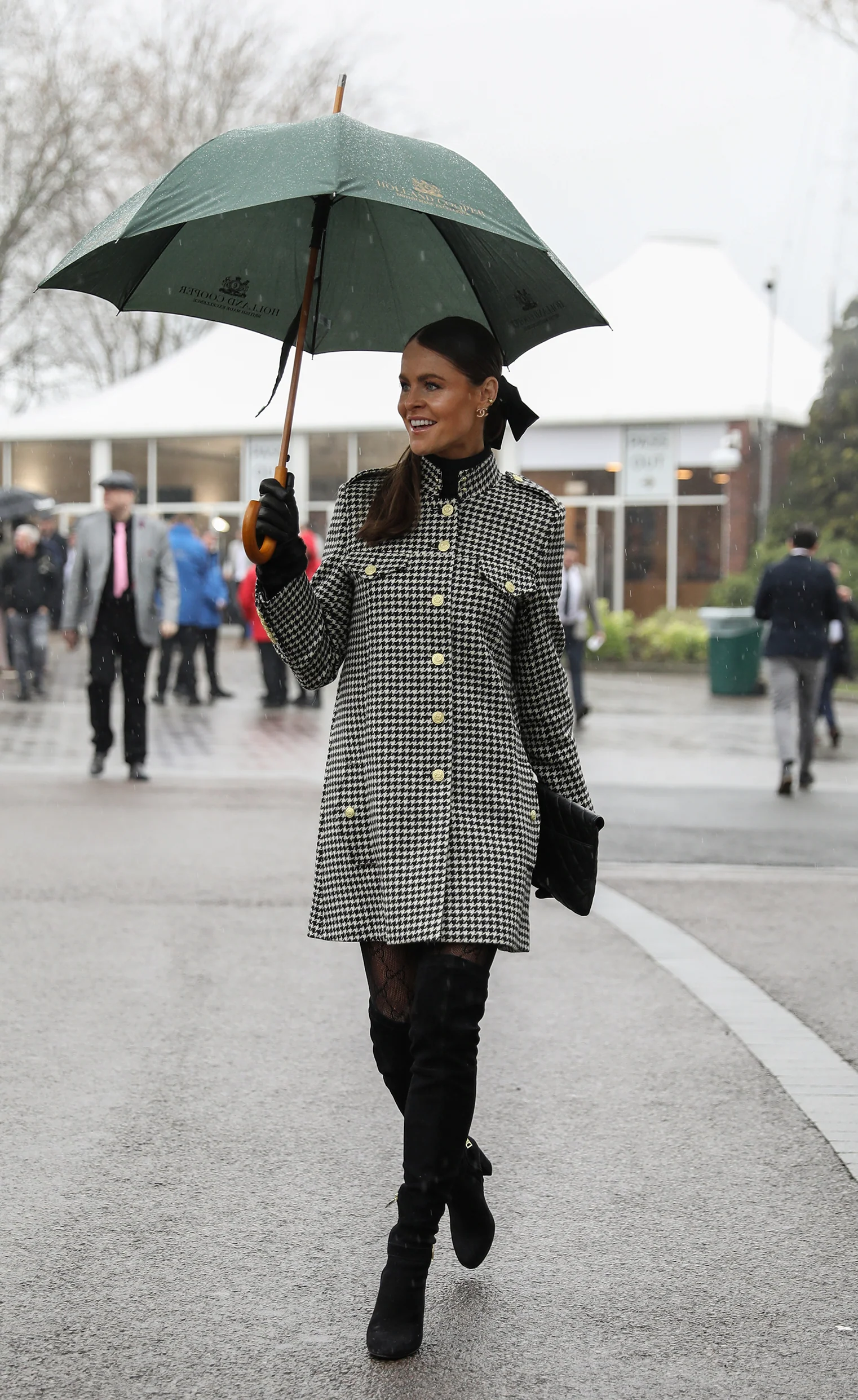 Jade's Ladies Day Houndstooth Look (Houndstooth) - Image 12