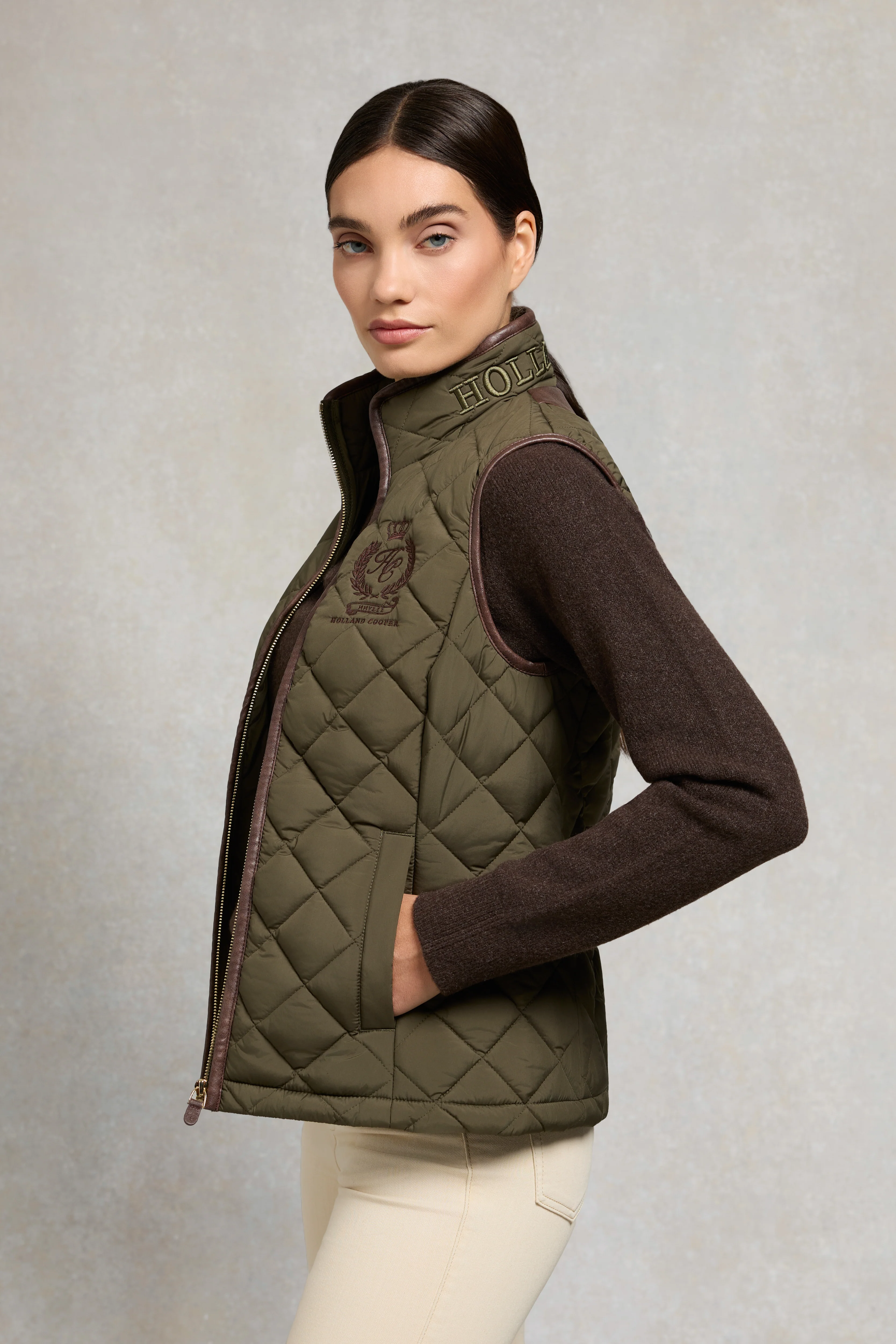 Lightweight Country Gilet (Khaki) - Image 5