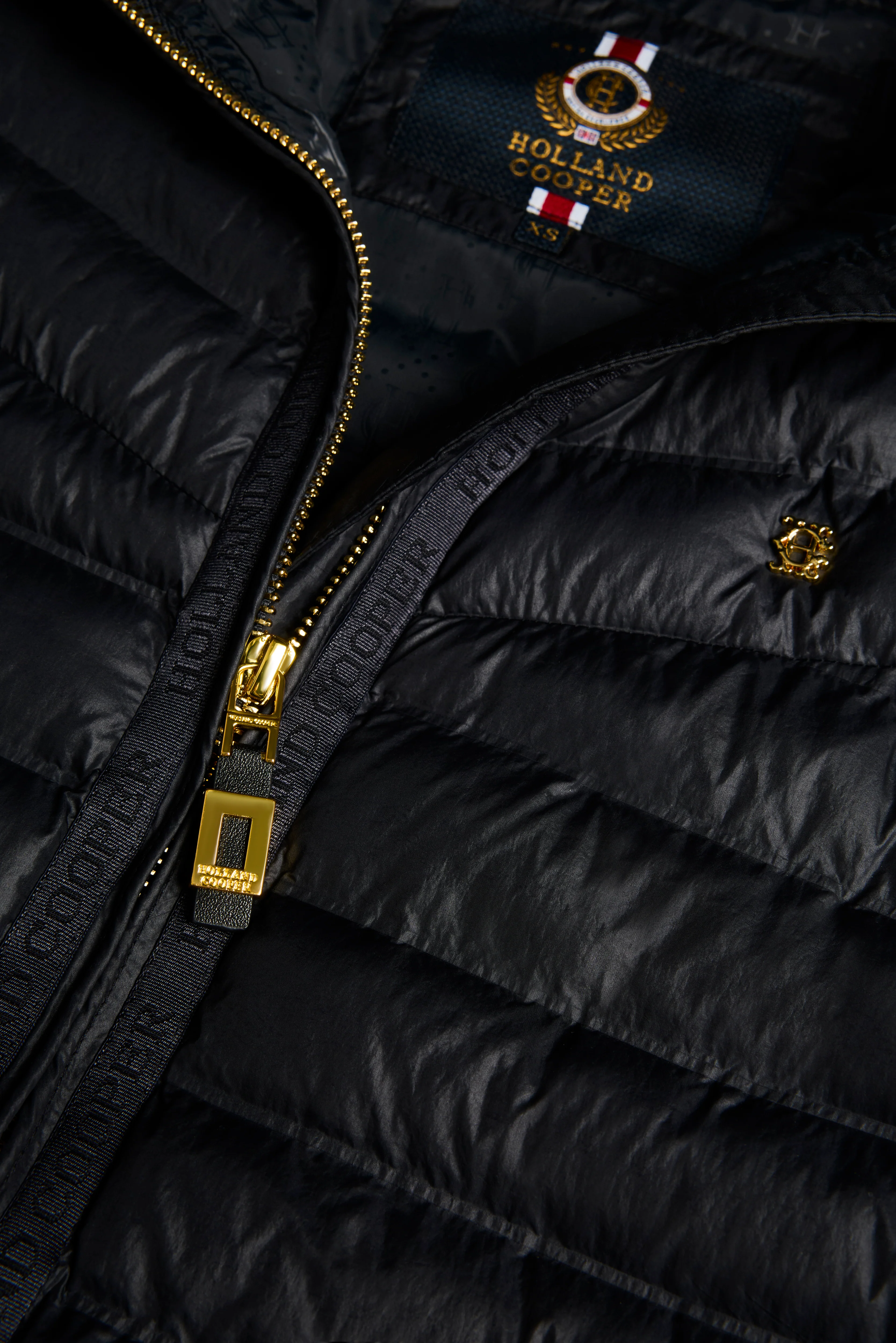 Lightweight Puffer Gilet (Black) - Image 8