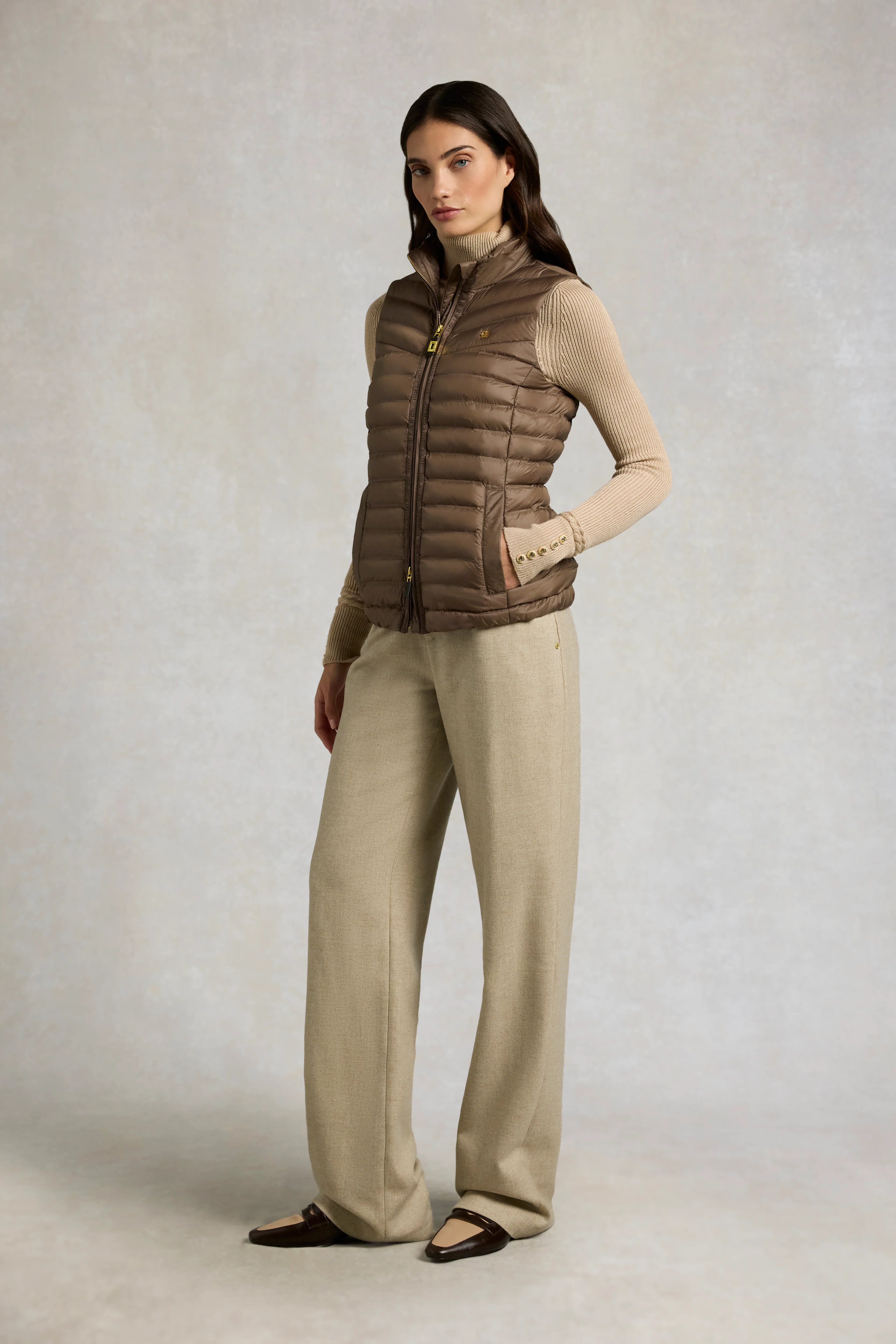 Lightweight Puffer Gilet (Chestnut) - Image 4