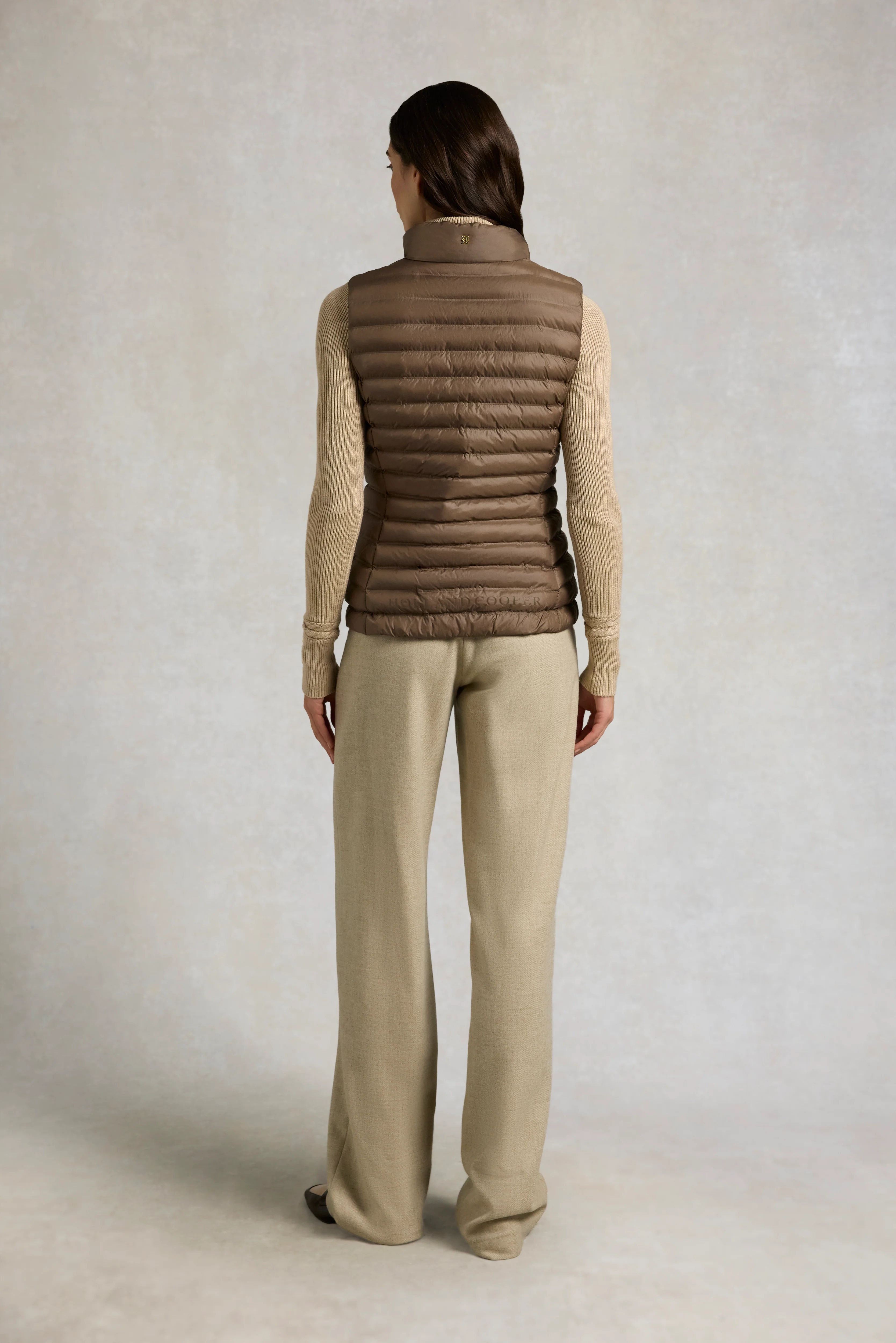 Lightweight Puffer Gilet (Chestnut) - Image 5