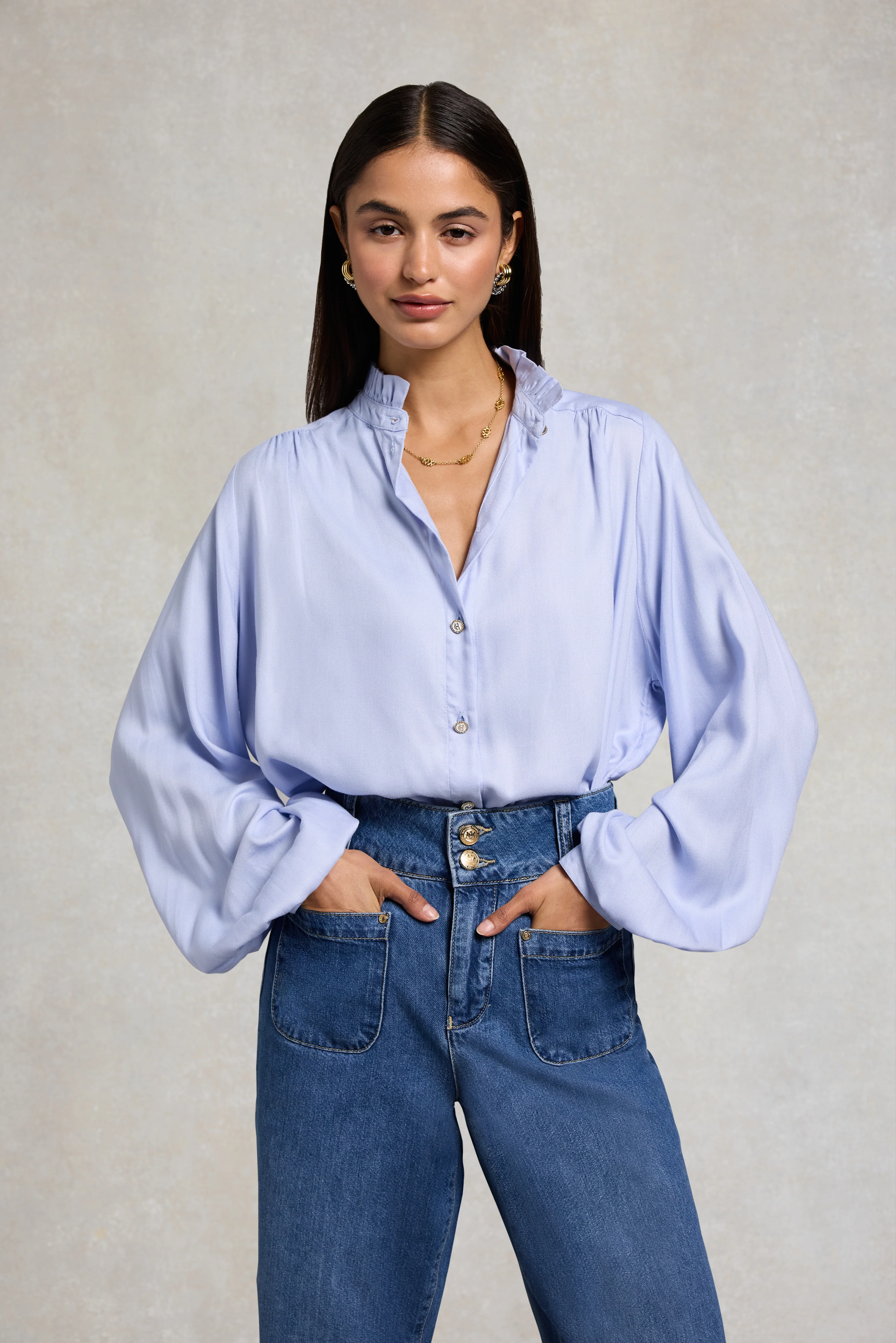 Lilibet Blouse (Pale Blue)