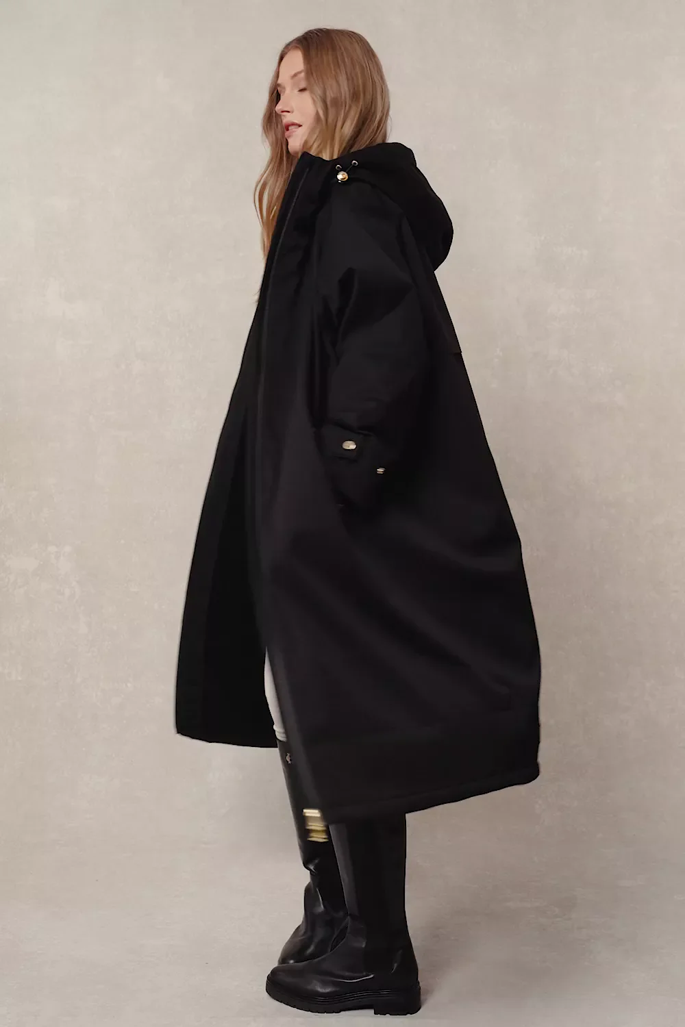 One-Size Waterproof Coat (Black) - Image 5
