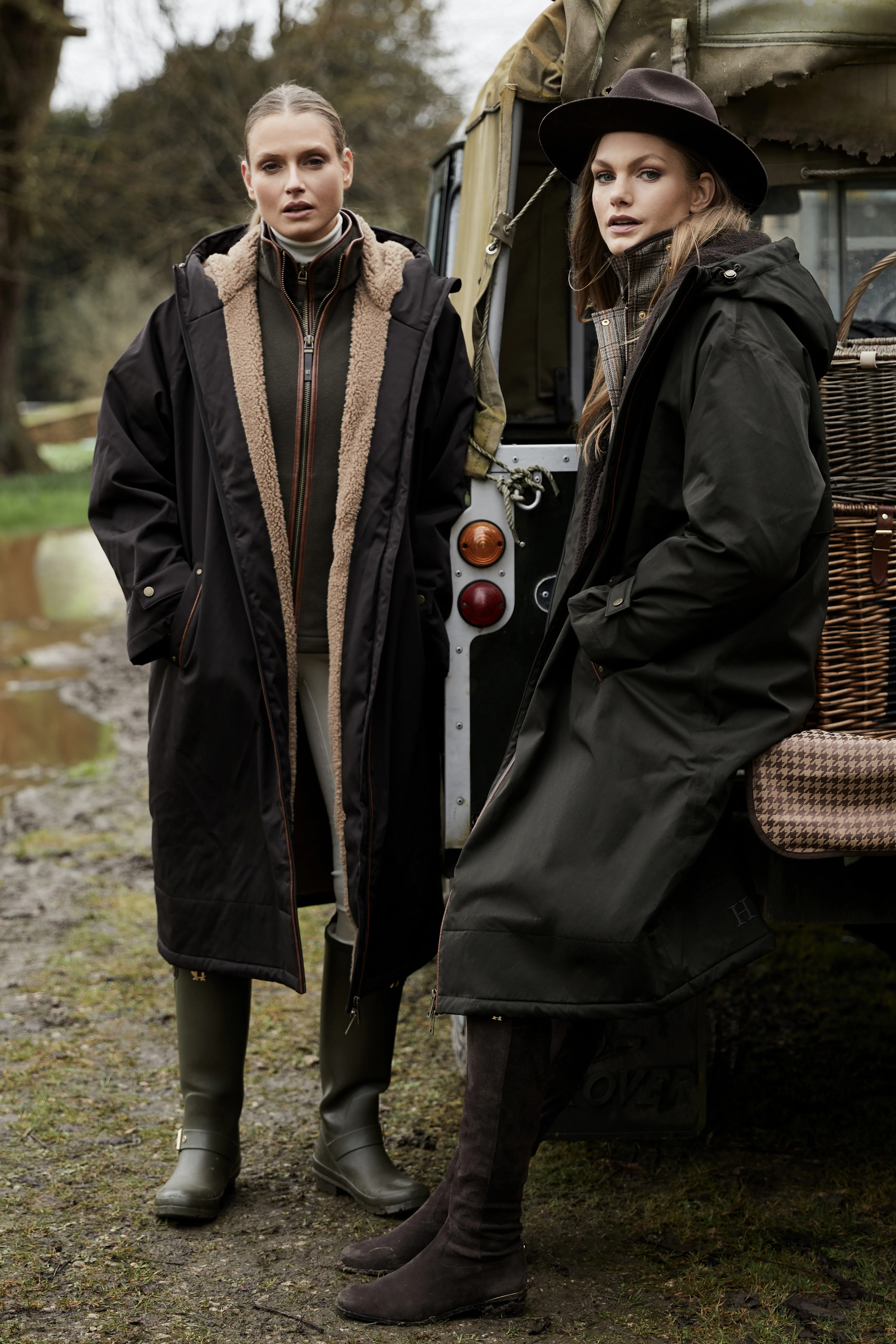 One-Size Waterproof Coat (Khaki) - Image 9