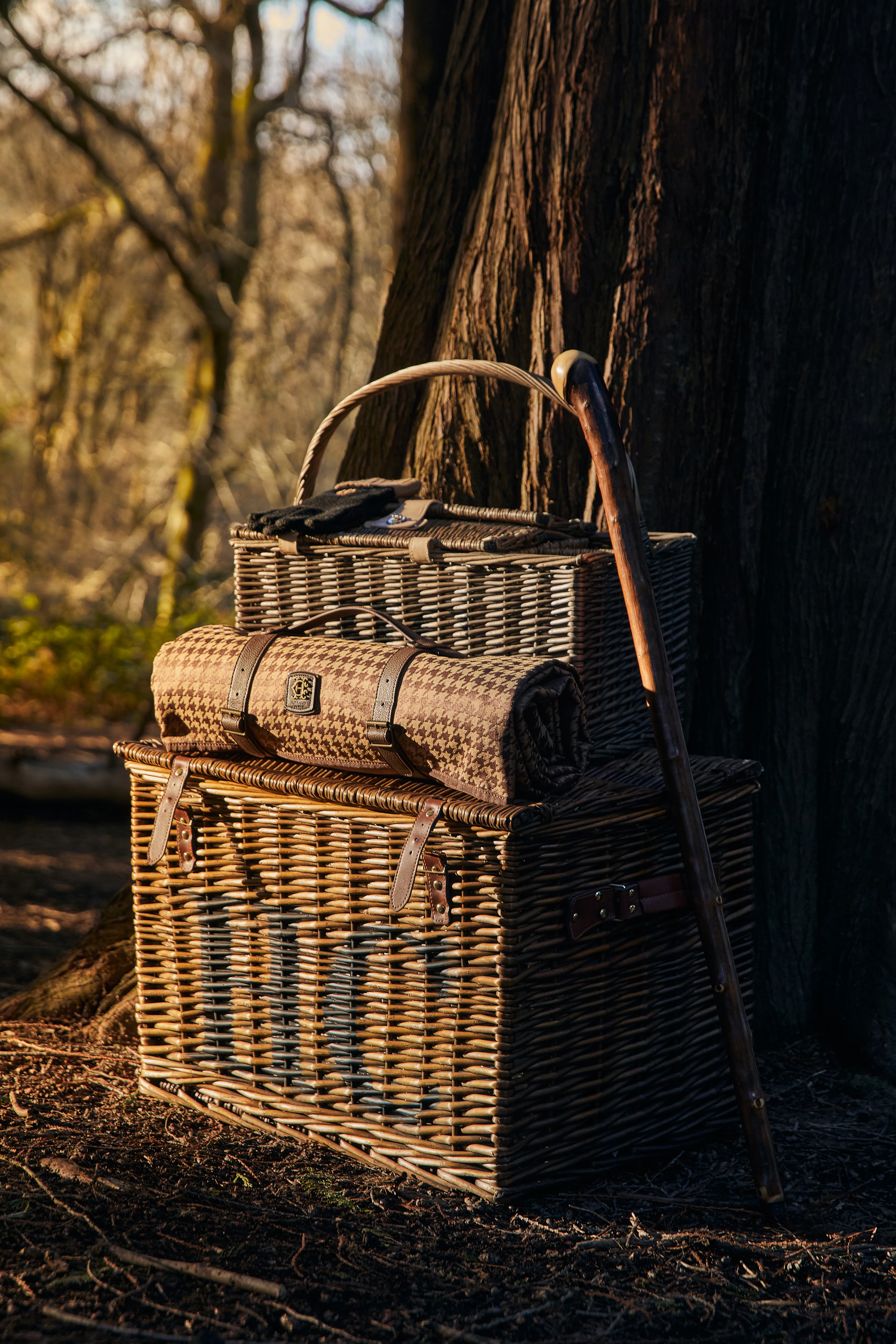 Picnic Blanket (Toffee Houndstooth) - Image 3
