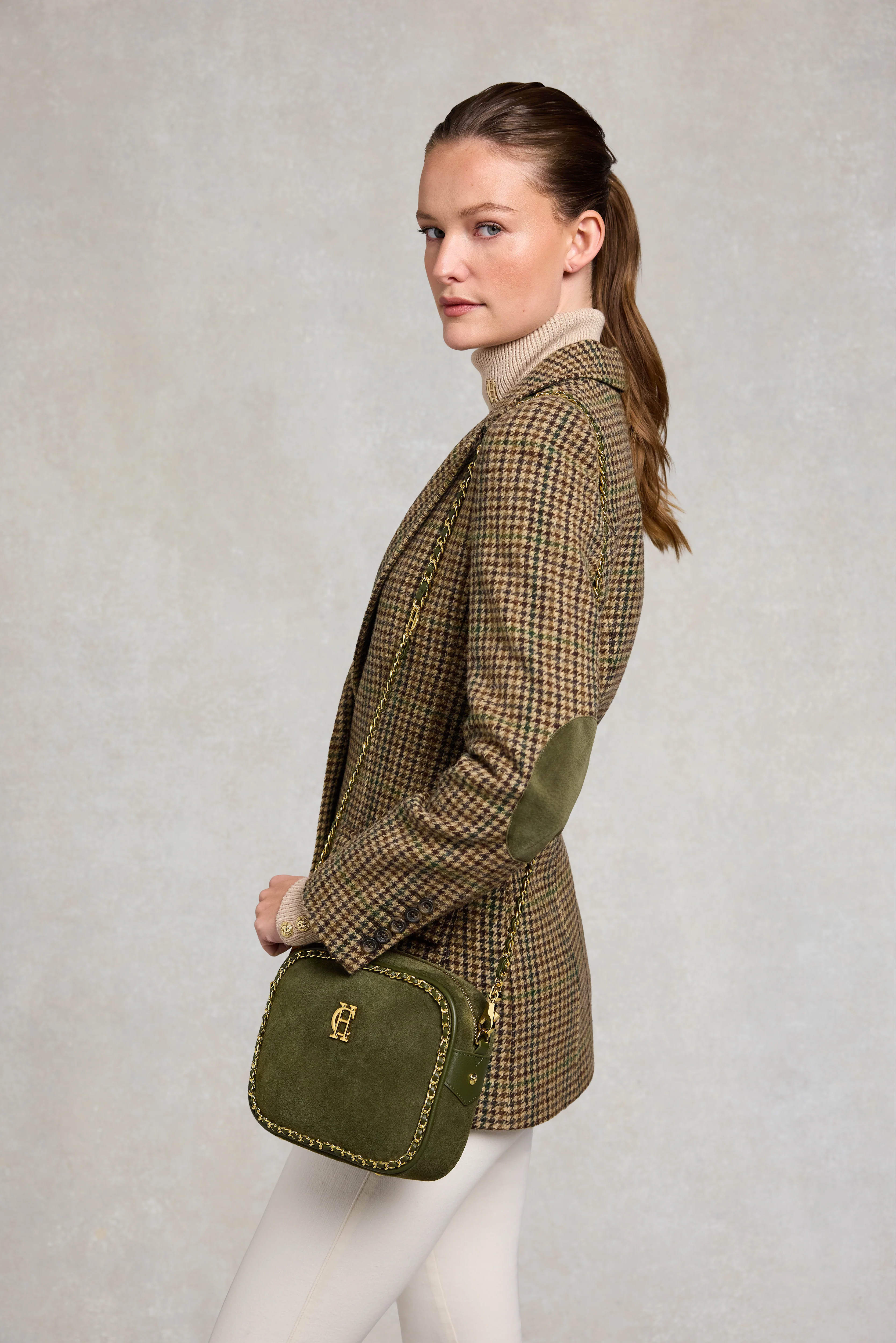 Soho Camera Bag (Olive Suede) - Image 4