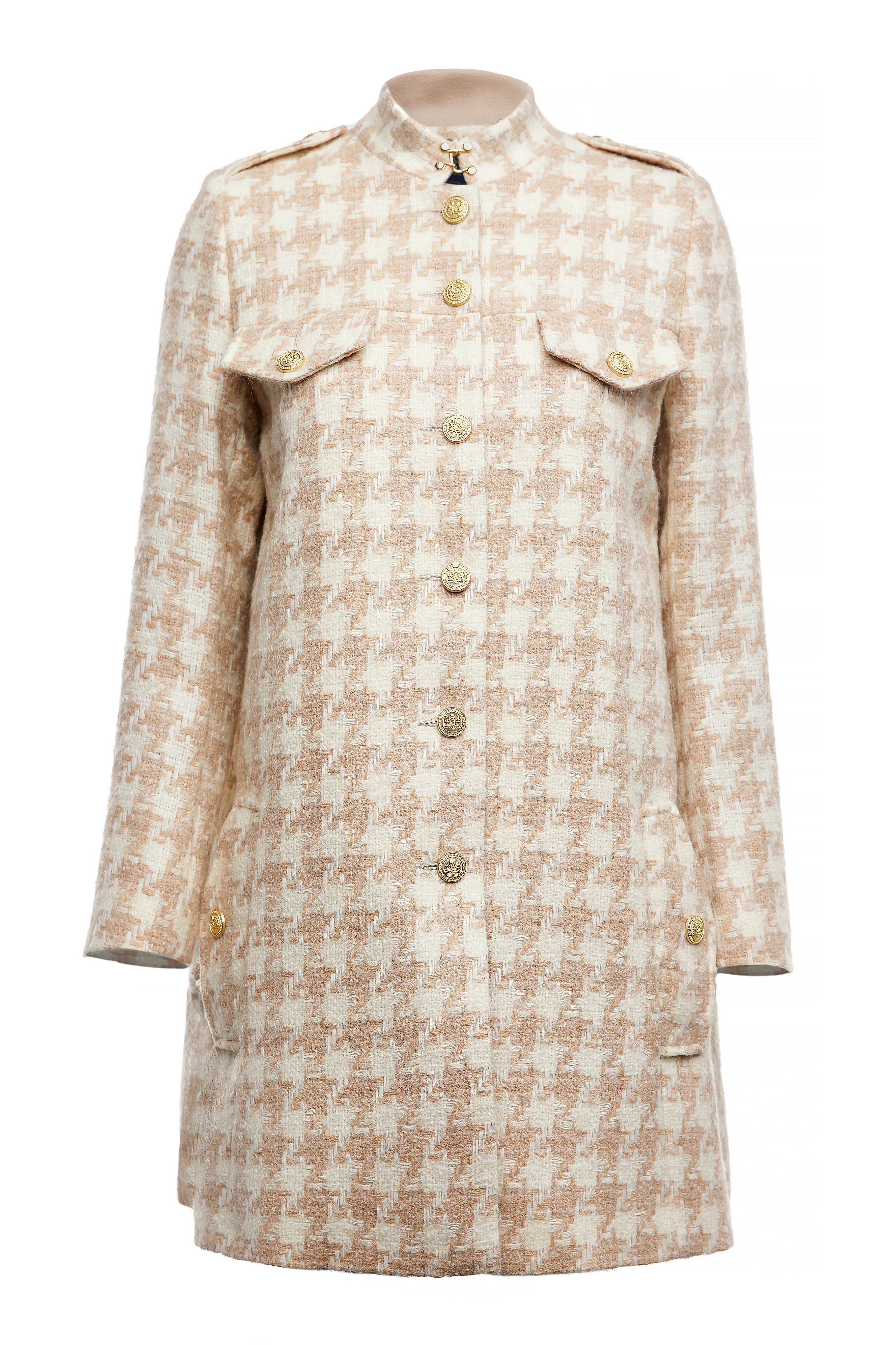 The Camel Houndstooth Look (Alex Coll) - Image 3