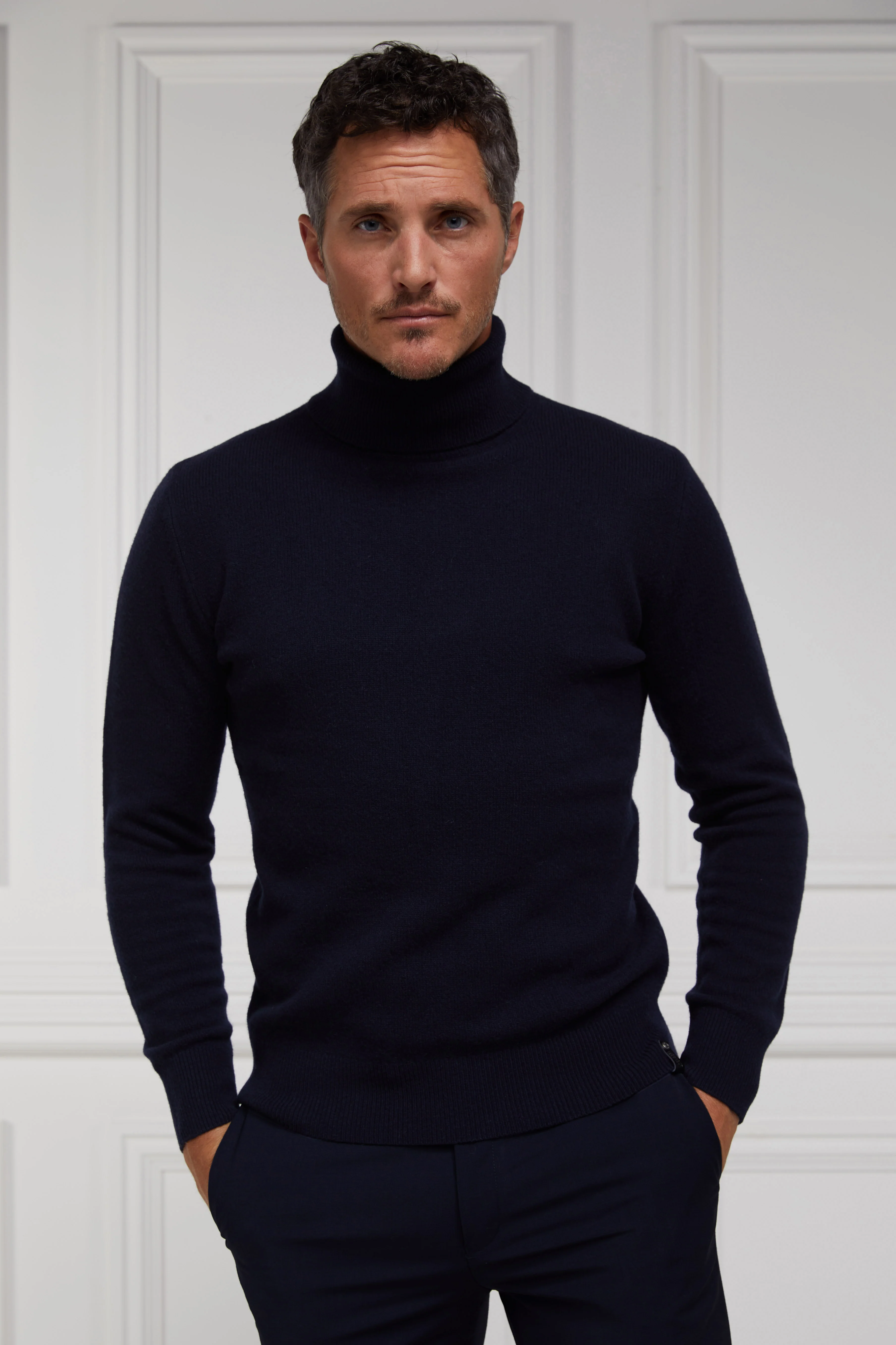 The Cheltenham Coat Look (Henry Wade) - Image 2