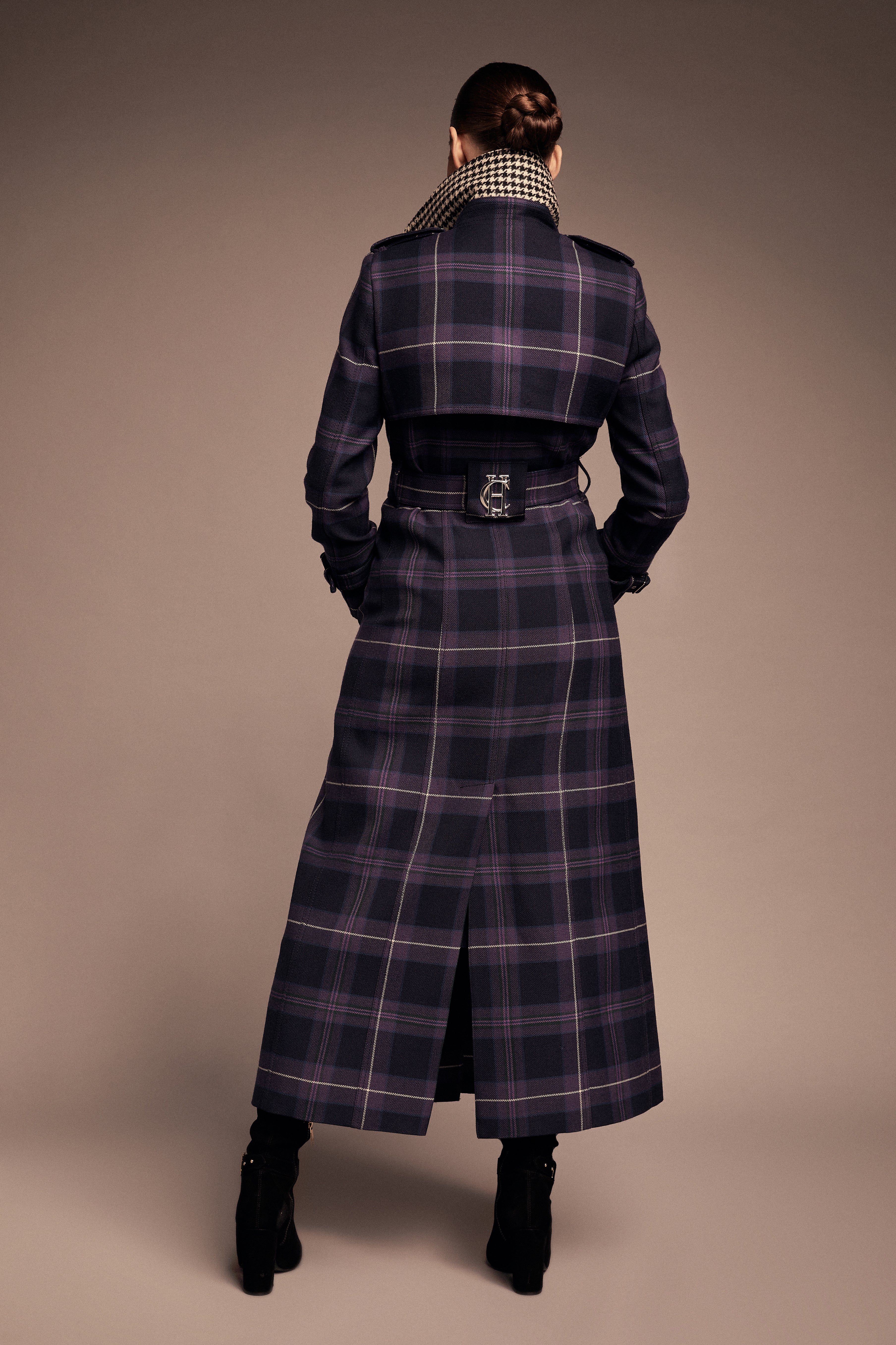 The Jubilee Trench Coat Set (Jubilee Tartan) - Image 2